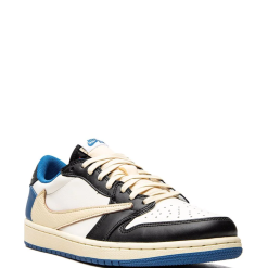 Alt Text: "High-quality replica sneakers featuring the Jordan x Travis Scott Air Jordan 1 Low OG SP model, showcasing a stylish design with a combination of premium materials, signature branding, and a low-cut silhouette ideal for casual and streetwear fashion."