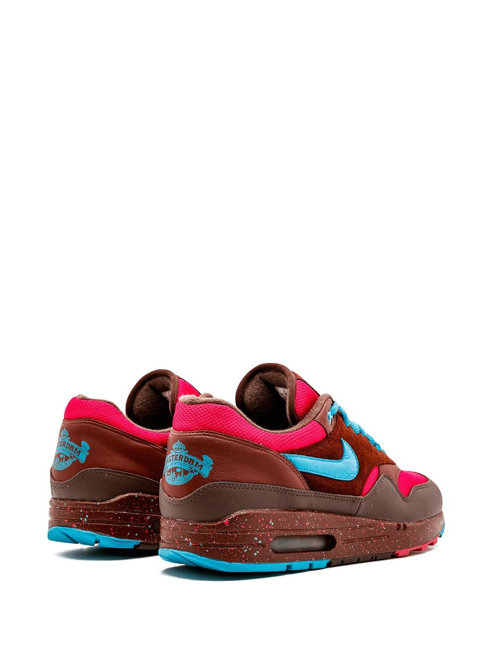 High-quality replica Nike Air AMS Max Sneakers showcasing a sleek design with cushioning detail, perfect for sneaker enthusiasts and collectors seeking stylish and comfortable shoes.