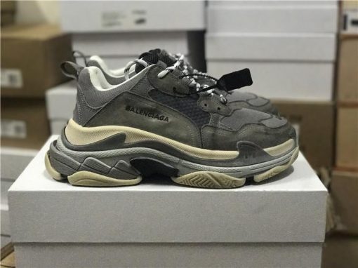 Replica Balenciaga Triple S Gray sneakers, high-quality replica sneakers featuring a stylish design and premium materials for a fashionable look.