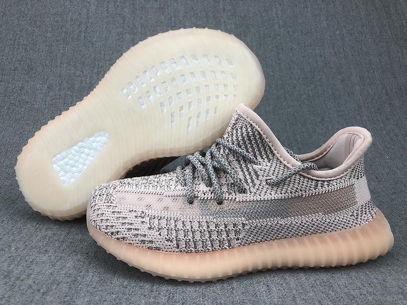 Adidas Yeezy Boost 350 V2 Synth Reflective Kids replica sneakers showcasing a stylish design and vibrant colors, perfect for young sneaker enthusiasts.