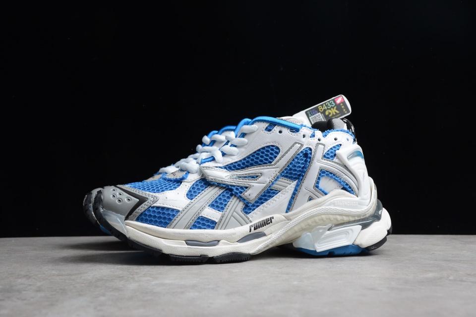 Balenciaga Runner White Blue sneaker, high-quality replica sneakers featuring a modern design and vibrant color combination, perfect for sneaker enthusiasts.