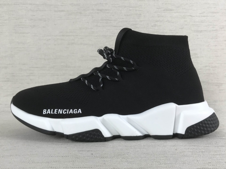 Replica Balenciaga Speed Lace Up Black White Sneaker - high-quality replica sneakers featuring a sleek design and comfortable fit, perfect for a stylish look.