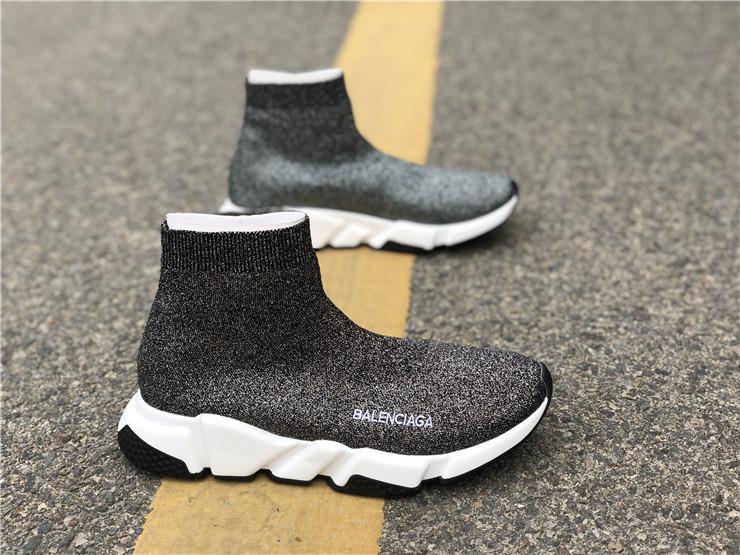 Balenciaga Speed Trainers Silver Grey high-quality replica sneakers featuring a sleek design, lightweight knit upper, and iconic chunky sole, perfect for fashion-forward casual wear.