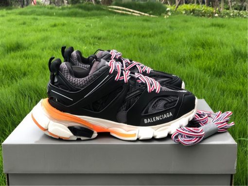 Replica Balenciaga Track Black White Orange Sneaker, high-quality replica sneakers featuring a stylish color combination and detailed craftsmanship.