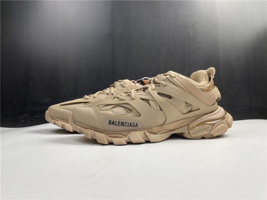High-quality Replica Balenciaga Track Coffee Sneaker showcasing a stylish design with trending colors, perfect for sneaker enthusiasts seeking premium replica sneakers.
