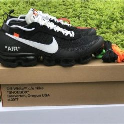 Off White X Nike Air Vapor Max high-quality replica sneakers featuring a distinctive transparent upper, unique lacing system, and signature Off-White detailing for a stylish and contemporary look.