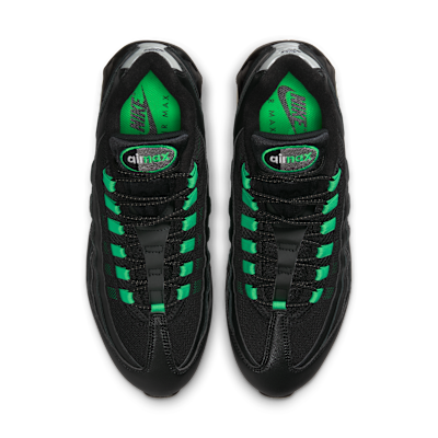 Nike Air Max 95 Big Bubble replica sneakers featuring a classic design with bold colorways and the signature large air cushioning, ideal for sneaker enthusiasts seeking high-quality alternatives.