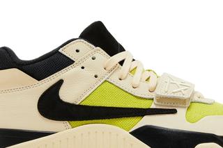 Jordan Travis Scott Jumpman Jack Bright FZ8117 102 High-Quality Replica Sneakers featuring a stylish design and vibrant colorway.
