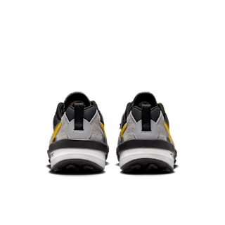 Zegama Dome X Sacai Matte Silver high-quality replica sneakers featuring a stylish design and premium materials, perfect for sneaker enthusiasts and collectors.