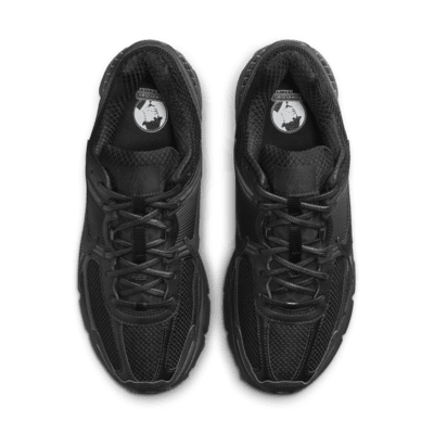 High-quality replica sneakers featuring the Nike Zoom Vomero 5 design, showcasing a sleek silhouette, cushioned sole, and distinctive colorway for an authentic athletic look.