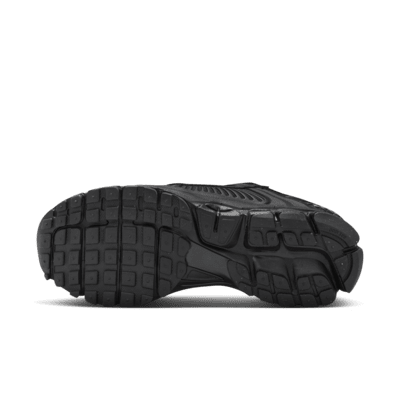 High-quality replica sneakers featuring Nike Zoom Vomero 5 design, showcasing a sleek silhouette and premium detailing for an authentic look.