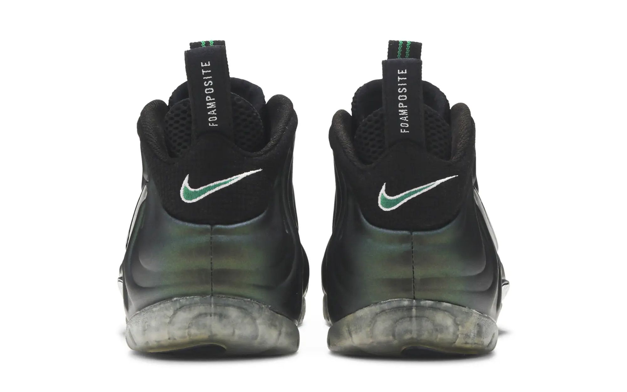 High-quality replica sneakers featuring the Nike Air Foamposite Pro Pine Green model, showcasing its iconic design and vibrant colorway perfect for sneaker enthusiasts.